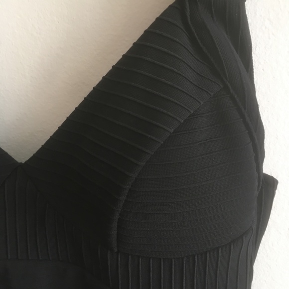Guess ribbed little black dress - Picture 4 of 6